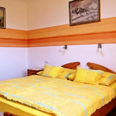 Ferienwohnung Fuer 3 Personen Ca 35 Qm In Zalakaros, Westungarn Zala Apartmán Zalakaros